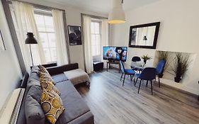 Newcastle City Centre, Two Bedroom, Sleeps 6